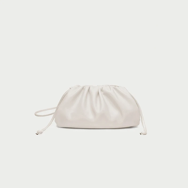 Yunduo Damen Nischen-Falten-Tasche Stilvoller Begleiter für jede Gelegenheit. Einzigartiges Design, praktische Größe, perfekt für Alltag und besondere Anlässe.