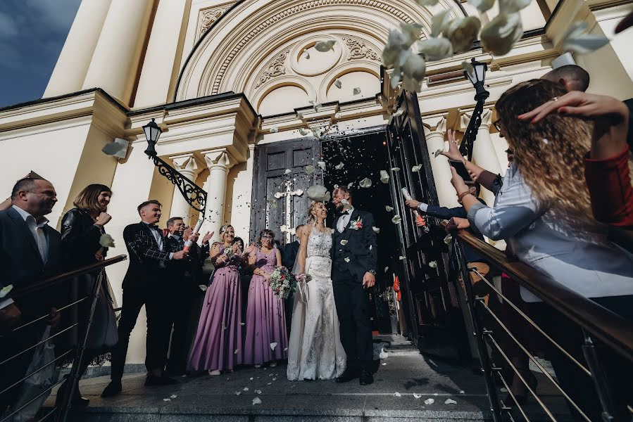 Svatební fotograf Sergey Cherepanov (sergckr). Fotografie z 10.dubna 2020