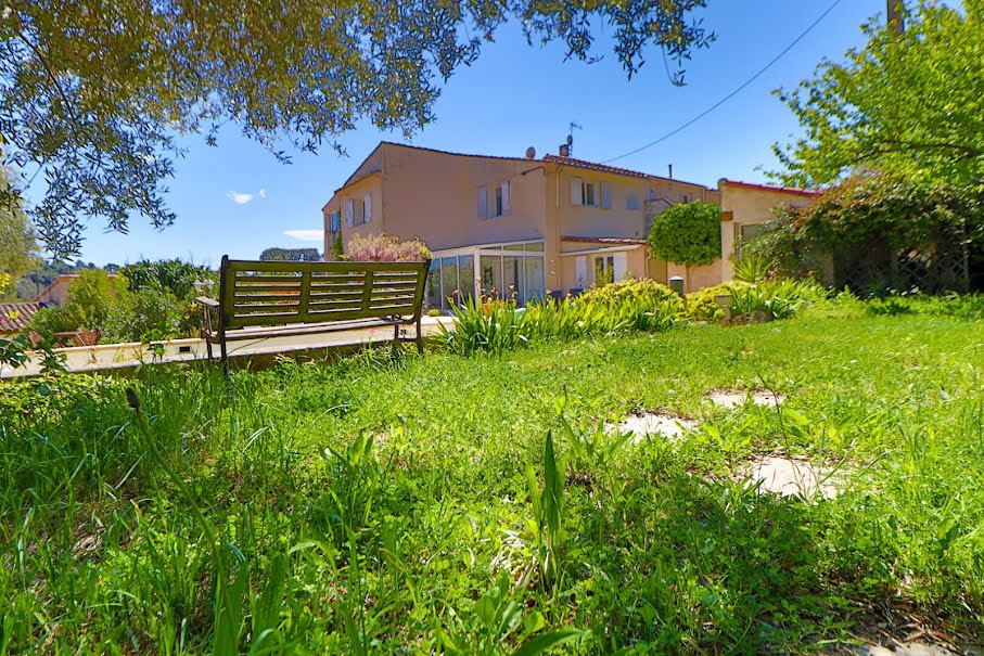 Vente maison 8 pièces 242 m² à Aubagne (13400), 680 000 €