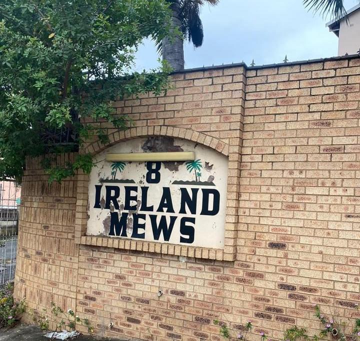 Police are investigating the death of a four-year-old boy who fell from the third floor of a block of flats in Ireland Street, Verulam, on Monday morning.