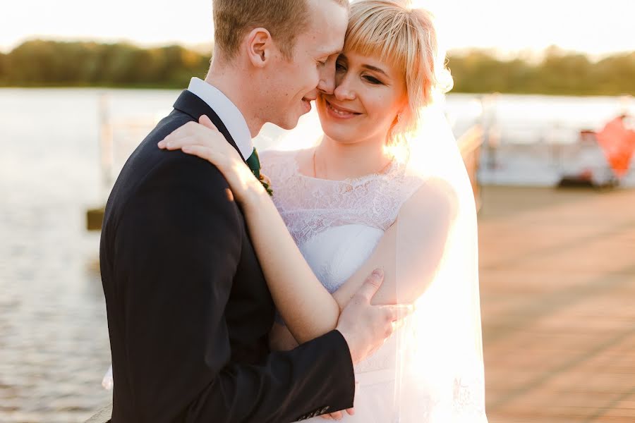 Fotógrafo de casamento Vitaliy Murashov (vmfot). Foto de 19 de outubro 2016