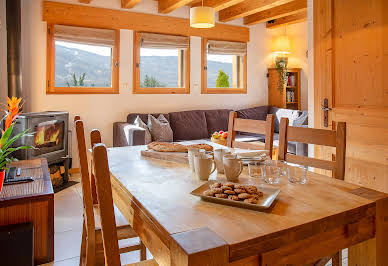 Chalet avec vue panoramique et terrasse 4