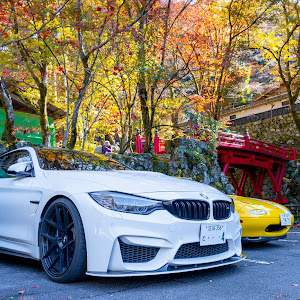 M4 クーペ F82