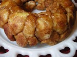 Monkey Bread was pinched from <a href="http://www.southernplate.com/2008/12/monkey-bread-for-little-christmas-monkeys.html" target="_blank">www.southernplate.com.</a>