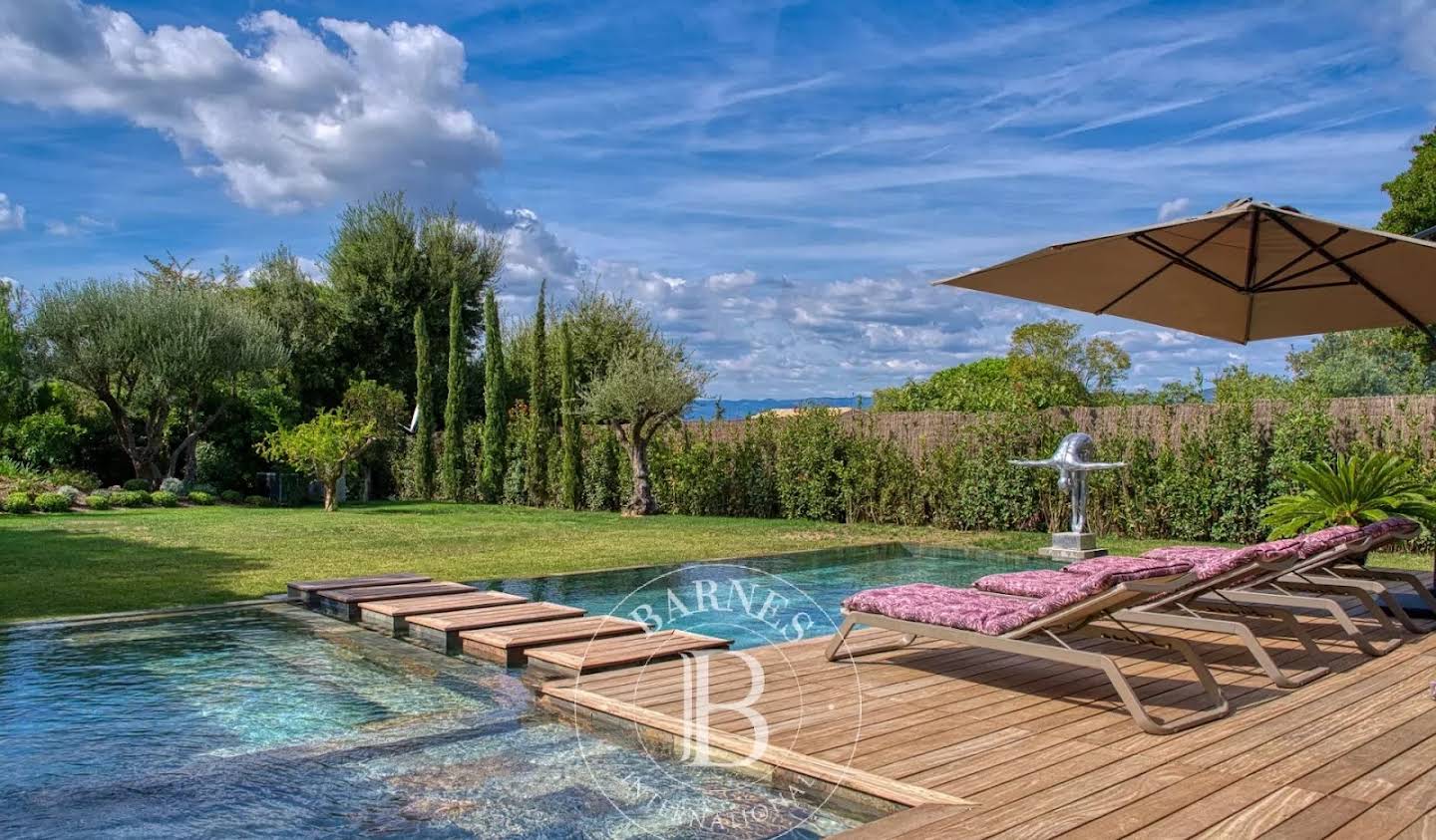 Villa with pool and terrace Saint-Tropez