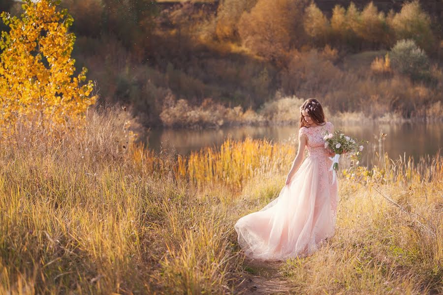 Fotógrafo de casamento Tatyana Martynenko (panta). Foto de 30 de agosto 2017