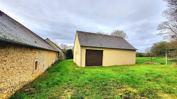 maison à Gesnes-le-Gandelin (72)