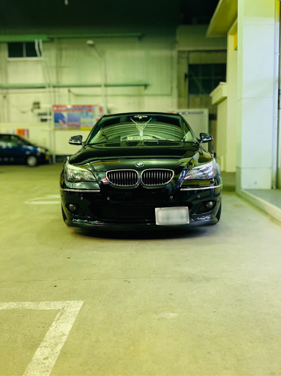 525iの正面写真・大阪・ekワゴン・Y34セドリック・GSに関するカスタム事例の投稿画像1枚目