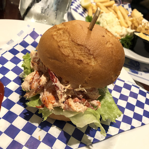 Gluten free lobster roll!