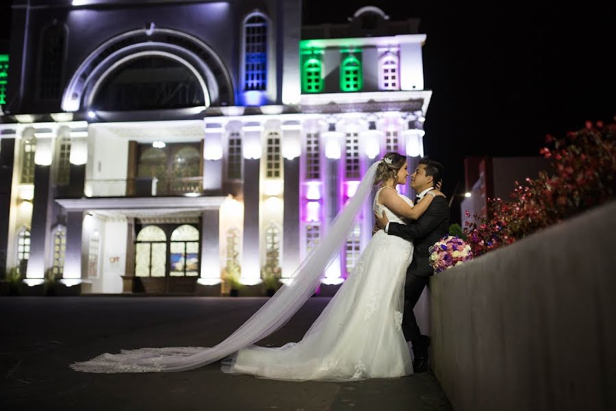 Fotografo di matrimoni Angel Fabricio Castro Espinosa (angelcastro). Foto del 3 luglio 2021