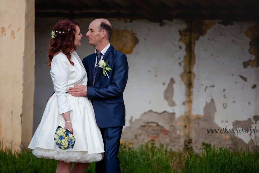 Svatební fotograf András Fekete (andrasfekete). Fotografie z 3.března 2019