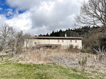 maison à Saint-Pierre-la-Bourlhonne (63)