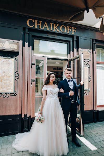 Wedding photographer Olya Aleksina (aleksinaolga). Photo of 10 October 2019