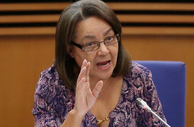 GOOD party leader Patricia de Lille said sex or skin colour should not stop one from standing against all forms of racism or unjust treatment.