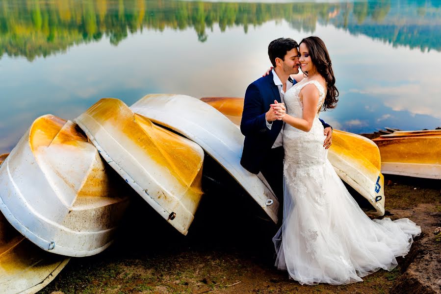 Fotógrafo de casamento Melba Estilla (melbaestilla). Foto de 31 de janeiro 2023