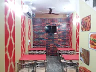 G Pizza Corner photo 1