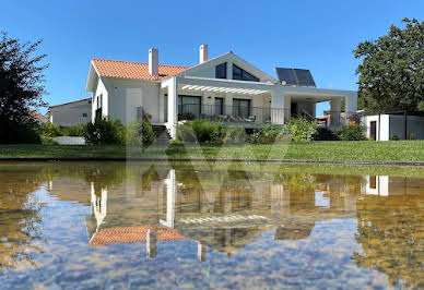 Maison avec piscine 4