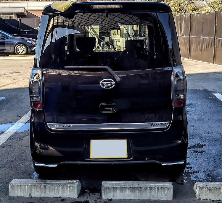 タントエグゼカスタムの洗車日和☀・夏タイヤに交換・ご無沙汰しております・戦争反対❌・夏タイヤ交換時期に成りましたに関するカスタム事例の投稿画像2枚目