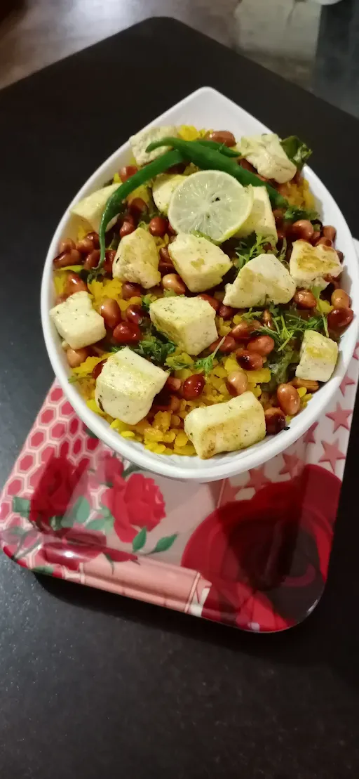 Paneer With Veg Poha