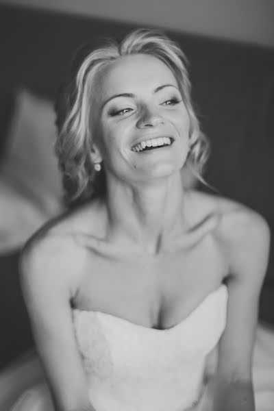 結婚式の写真家Aleksandra Kopylova (aveasum)。2017 8月10日の写真