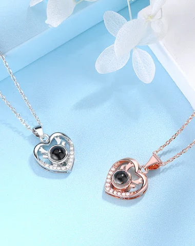 Colar com pingente em forma de cora - 2