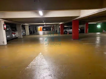 parking à Paris 10ème (75)