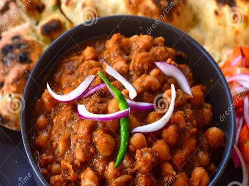 Chana Masala +2 Roti+Raita