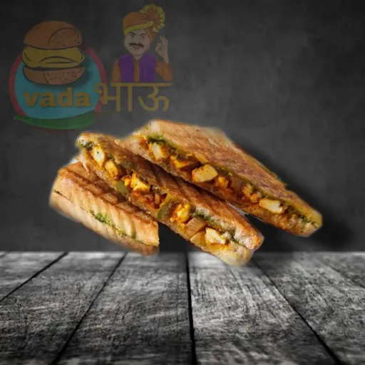 Paneer Makhani Grilled Sandwich