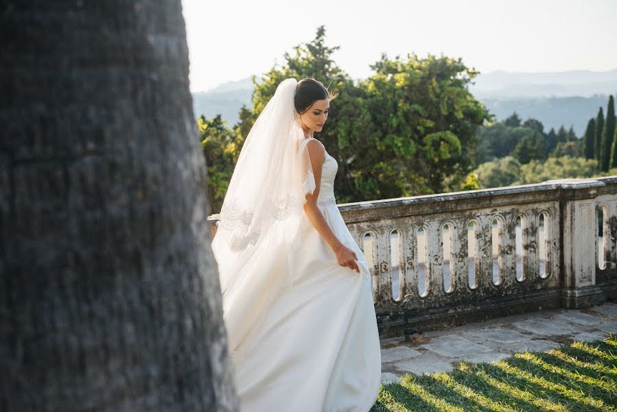 Wedding photographer Panos Apostolidis (panosapostolid). Photo of 20 November 2019