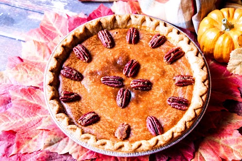 Creamy Pumpkin Pie With Candied Pecans