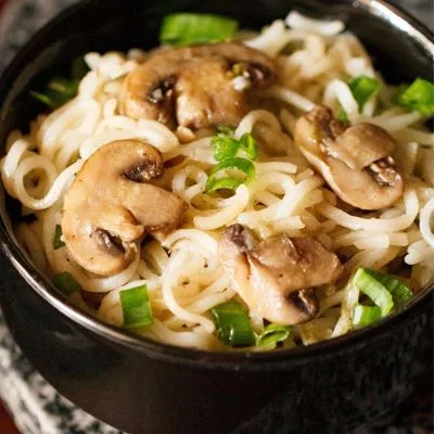 Mushroom Noodles (500Ml)