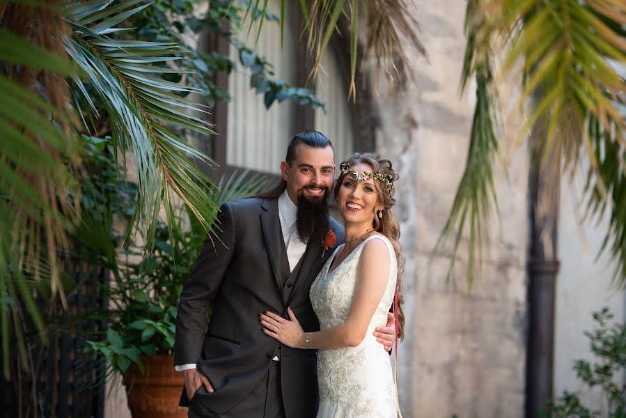 Fotografer pernikahan Sarah Annay (sarahannay). Foto tanggal 10 Maret 2020