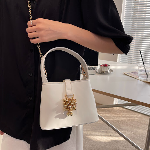 Title 5, Portable Bucket Bag All-match This Years Popul...