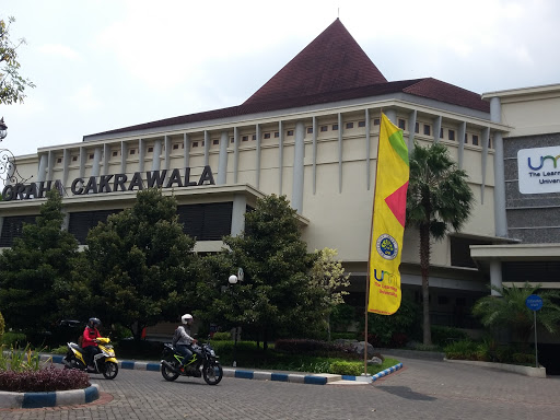 Graha Cakrawala Building