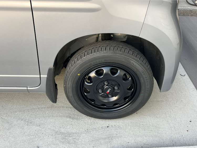 N-VANのN-VAN・ハタラククルマ・タイヤ、ホイール交換・上高地に関するカスタム事例の投稿画像2枚目