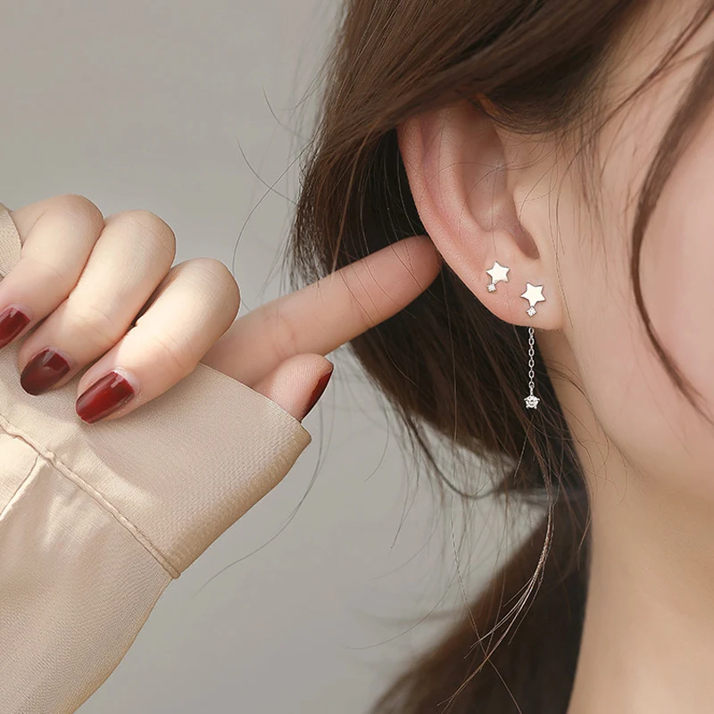 XINGX kwastjes oorbellen voor dames, eenvoudig en asymmetrisch, stijlvolle oorbellen die perfect zijn voor een moderne en elegante look.