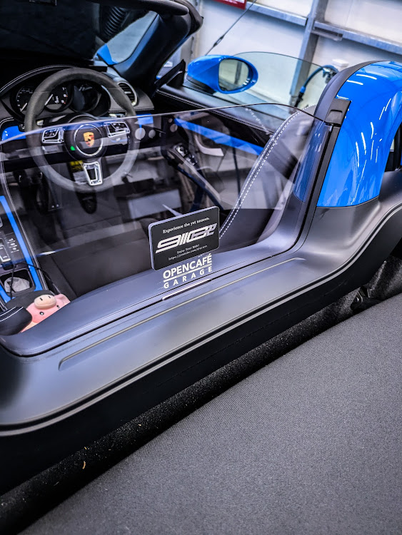 718 スパイダーのOPENCAFE GARAGE・ウィンドディフレクター・ポルシェ用ウインドディフレクター・洗車・D-WASHに関するカスタム事例の投稿画像3枚目