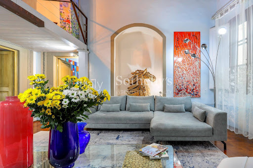 Apartment 4