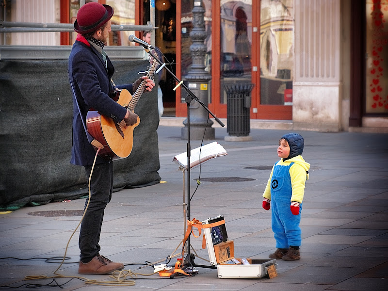 Il fascino della musica di strada di oscar_costantini