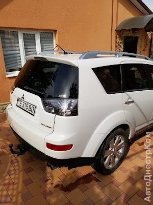 продам авто Mitsubishi Outlander Outlander II(XL) фото 2