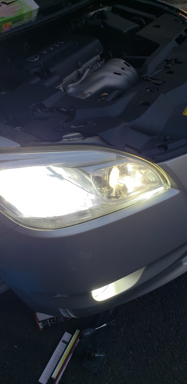 マークXジオのValenti LED・医療従事者に感謝・#staysafe・コロナが早く終息しますようにに関するカスタム事例の投稿画像2枚目