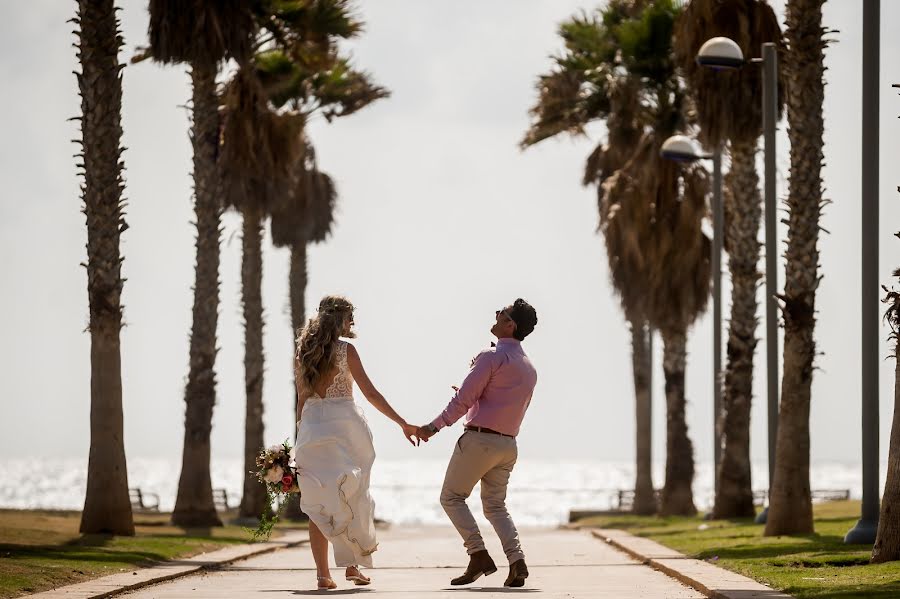 Wedding photographer Natalya Kosyanenko (kosyanenko). Photo of 19 January 2017