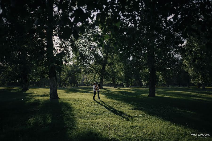 Fotógrafo de bodas Madi Zarubekov (madizarubekov). Foto del 26 de julio 2019