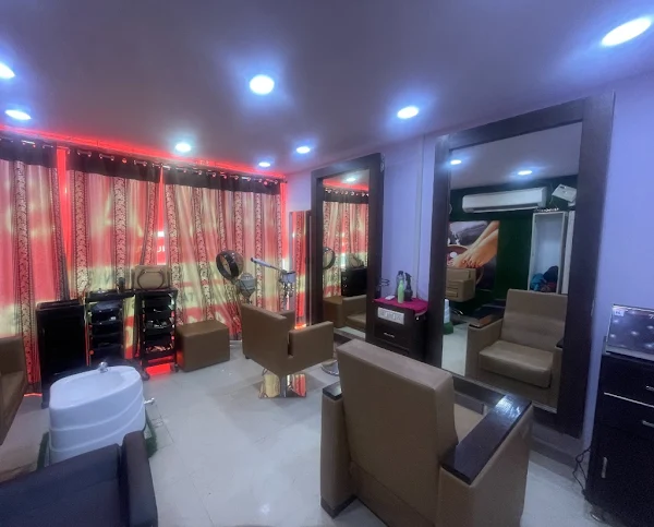 Uppala's Unisex Salon and Tattoo Studio photo 