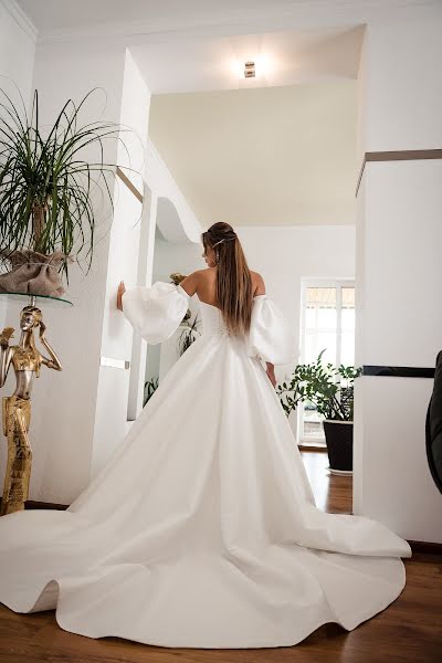 Wedding photographer Marina Yablonskaya (gata). Photo of 20 December 2017