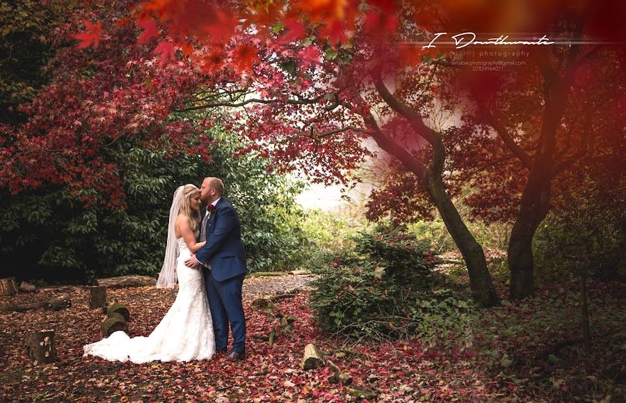 Fotografo di matrimoni Ian Dow (iandphotography). Foto del 1 luglio 2019