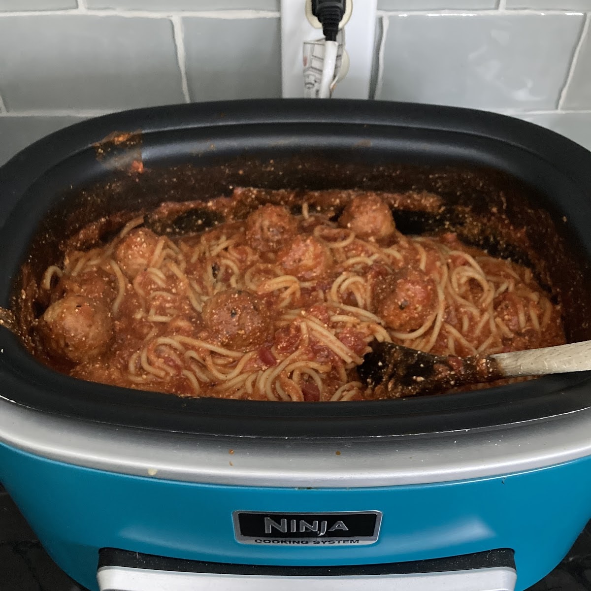 There is a new way to cook with Ninja Cooking System #Review and simple  Spaghetti in under 30 minutes #Recipe - 2 Boys + 1 Girl = One Crazy Mom