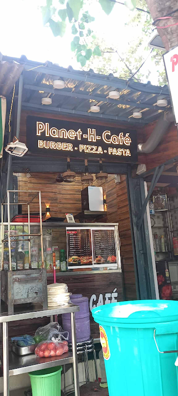 Planet H Cafe photo 