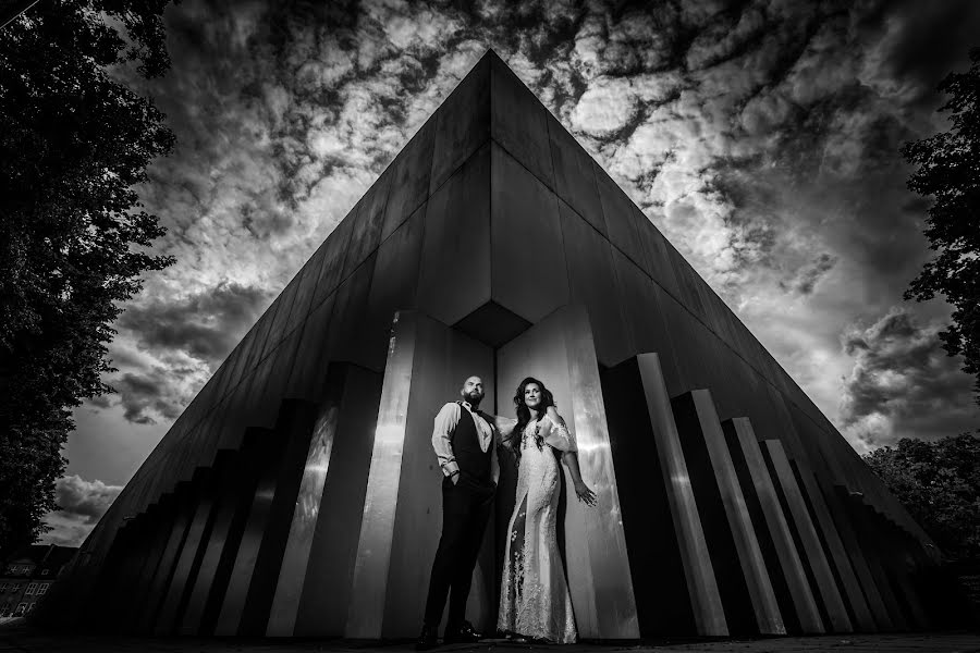 結婚式の写真家Marcin Szwarc (szwarcfotografia)。2022 9月30日の写真