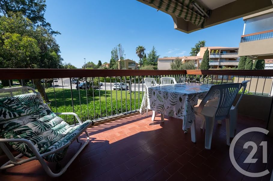 Vente appartement 2 pièces 40.71 m² à Le Lavandou (83980), 230 000 €